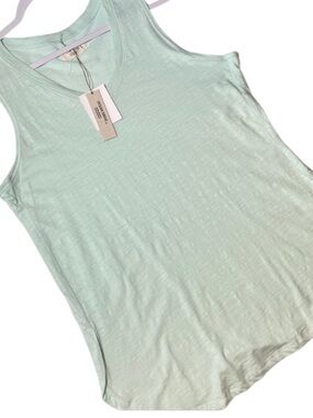 NWT Ocean Drive Tank Top in Seafoam Green